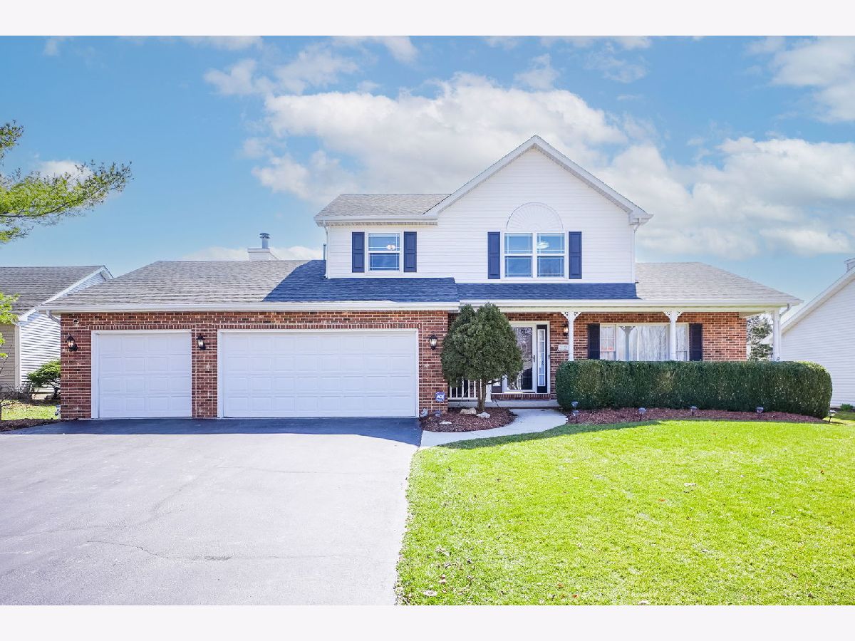 Townhomes & Condos & Homes Sold Old Mill Manor Hampshire Illinois, 321 Jake