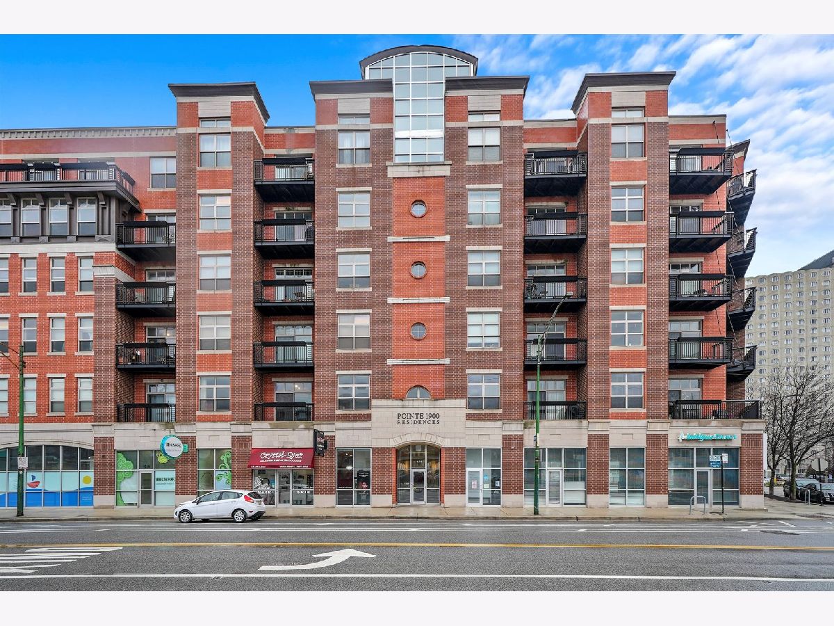 Condominiums Sold Pointe 1900 Chicago Illinois, 1935 Archer