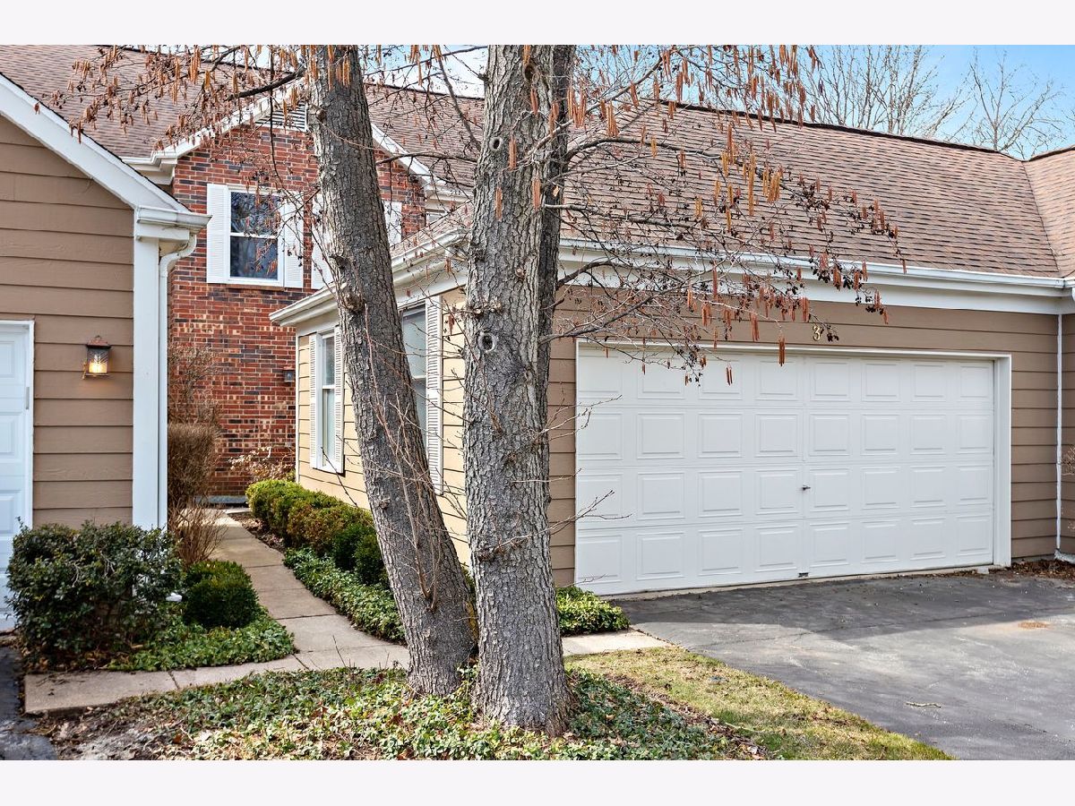 Townhomes Sold Sutton Place Lincolnshire Illinois, 3 Sommerset