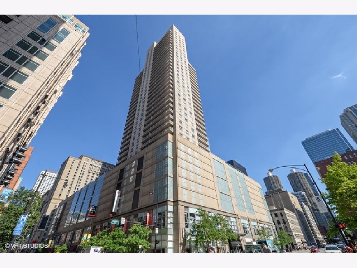 Condominiums Rented Grand Plaza Chicago Illinois, 545 Dearborn