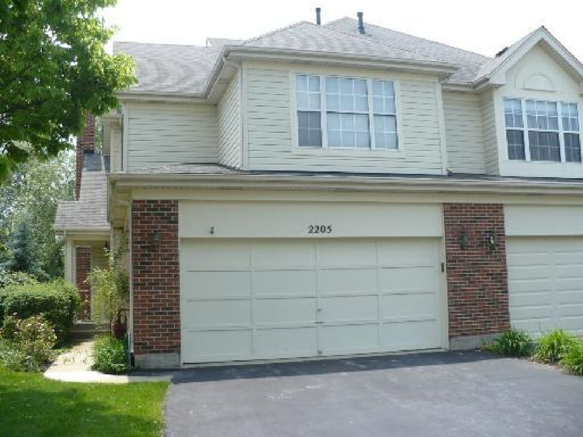 Townhomes Rented Links At Poplar Creek Hoffman Estates Illinois, 2205 Seaver