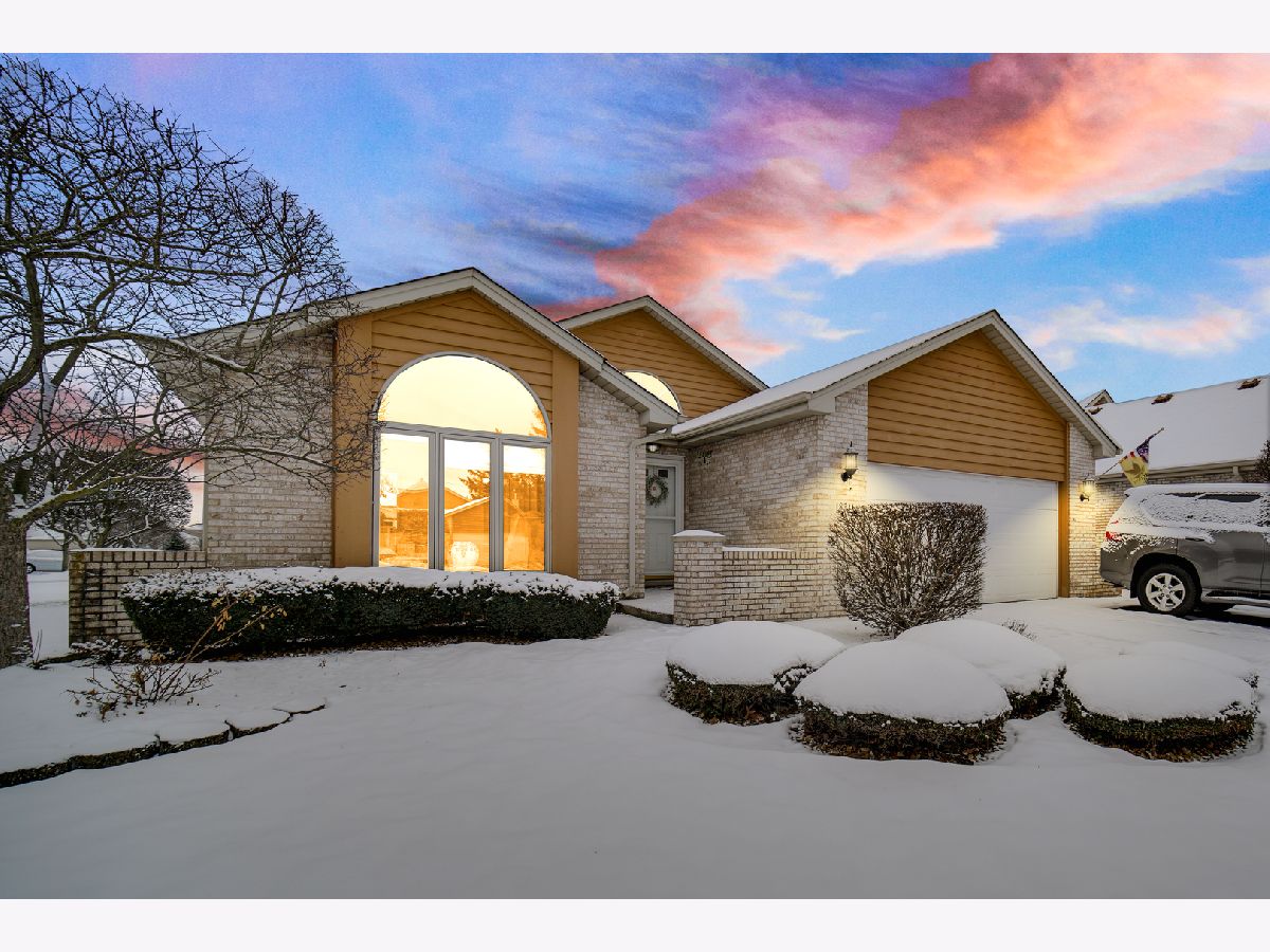 The Pines Tinley Park IL, Condos & Townhomes & Homes For Sale & For