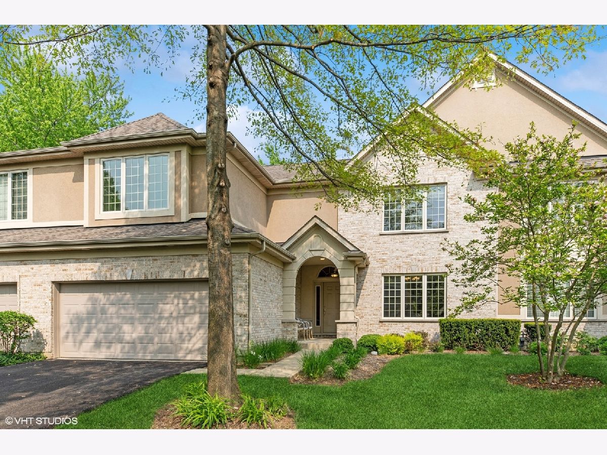 Townhomes Sold Beaconfield Lincolnshire Illinois, 20 Beaconsfield