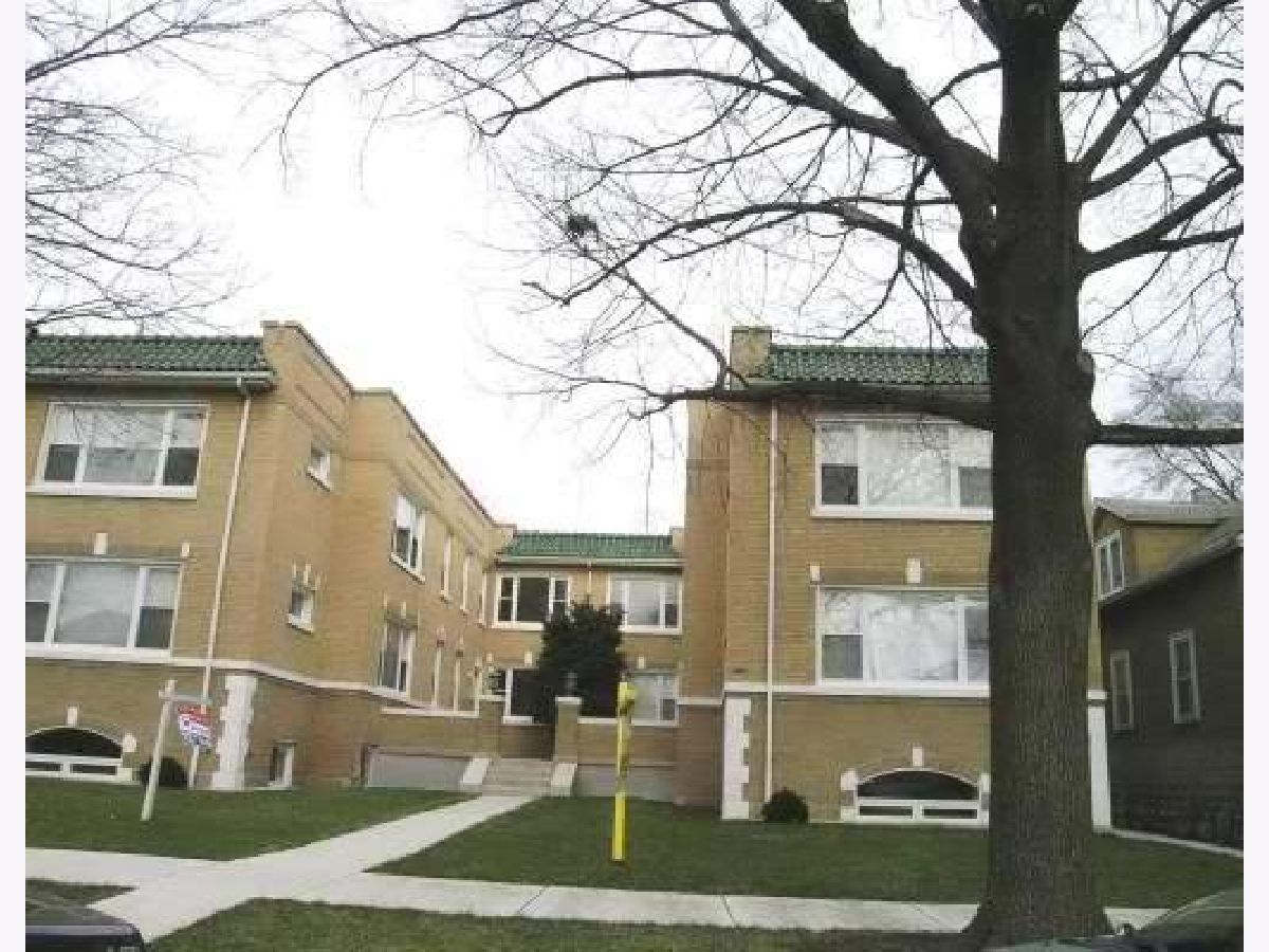 Condos & Townhomes & Homes Sold Jefferson Court Townhomes Chicago Illinois, 5418 Windsor