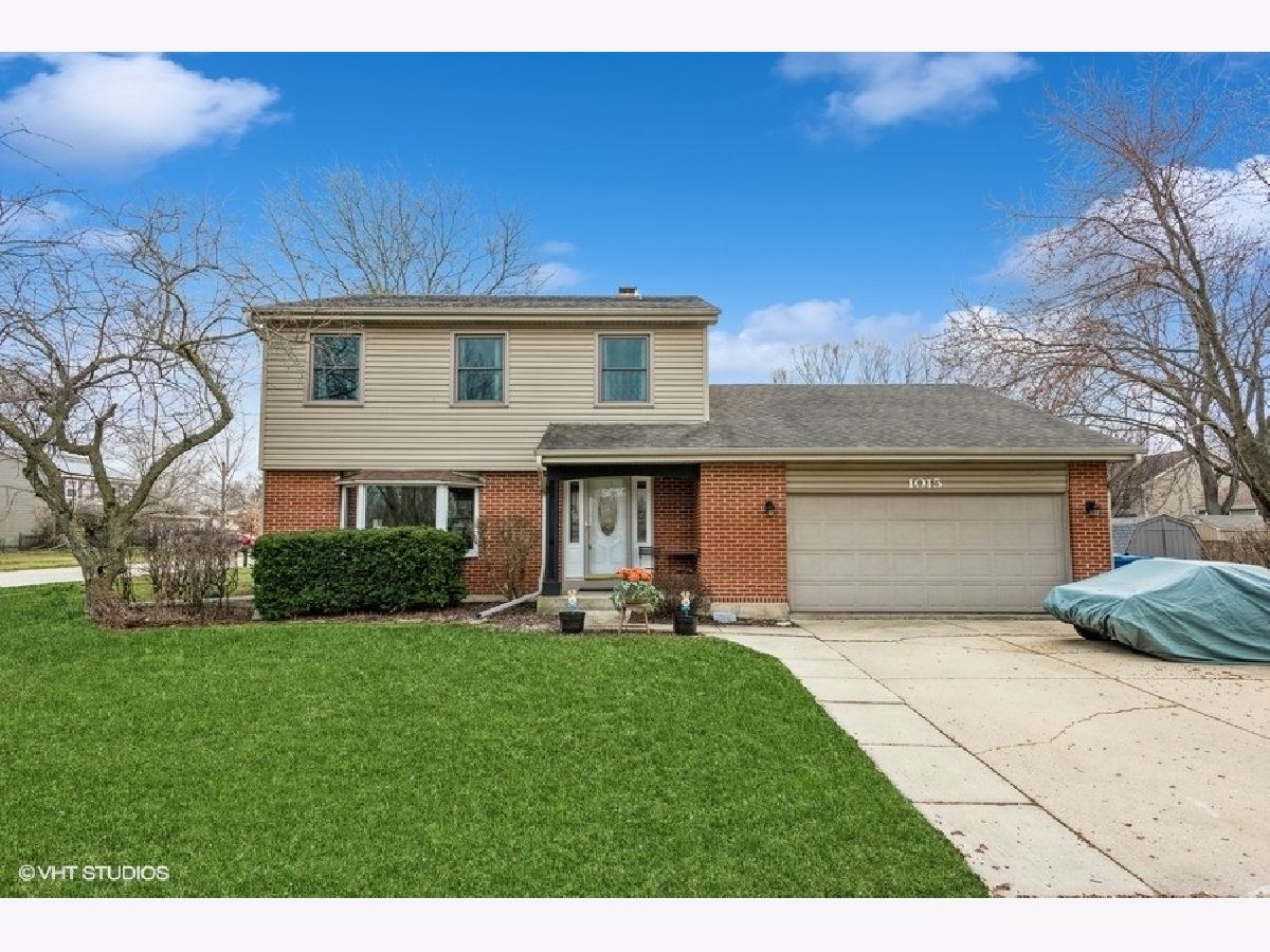 Homes Sold Quail Hollow Bartlett Illinois, 1015 Congress