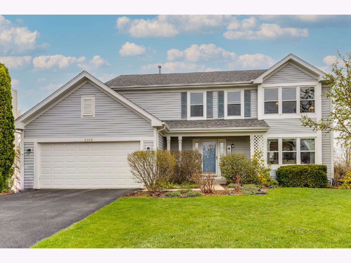 Homes & Condos & Townhomes Sold Heritage Trails Lindenhurst Illinois, 2928 Liberty