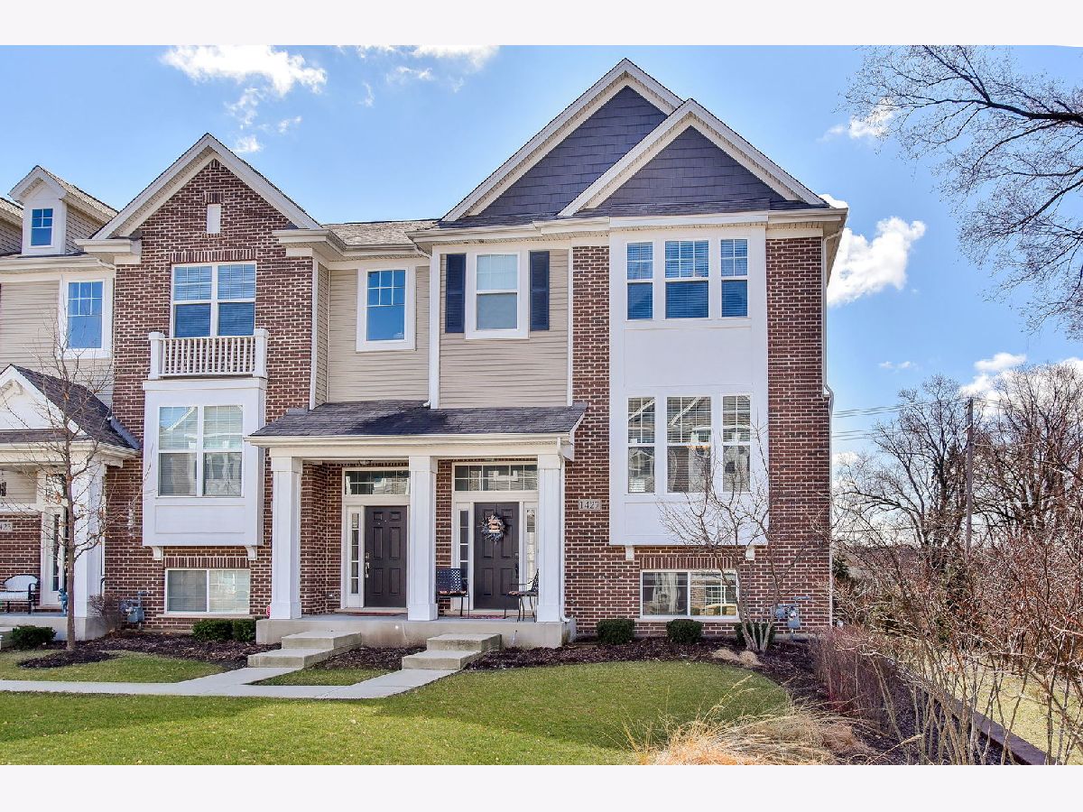 Townhomes Sold Bauer Place Naperville Illinois, 1427 Charles