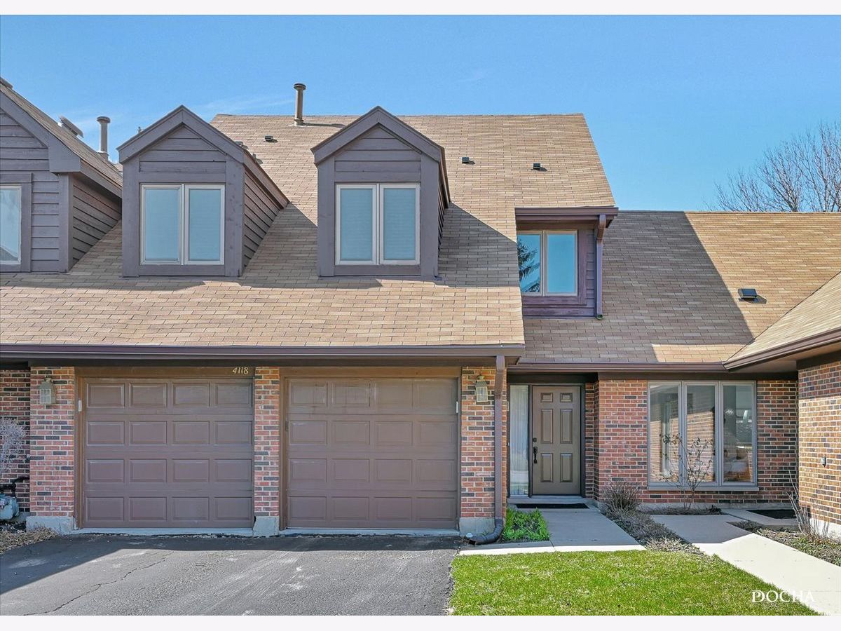 Townhomes Sold Picardy Circle Northbrook Illinois, 4118 Picardy