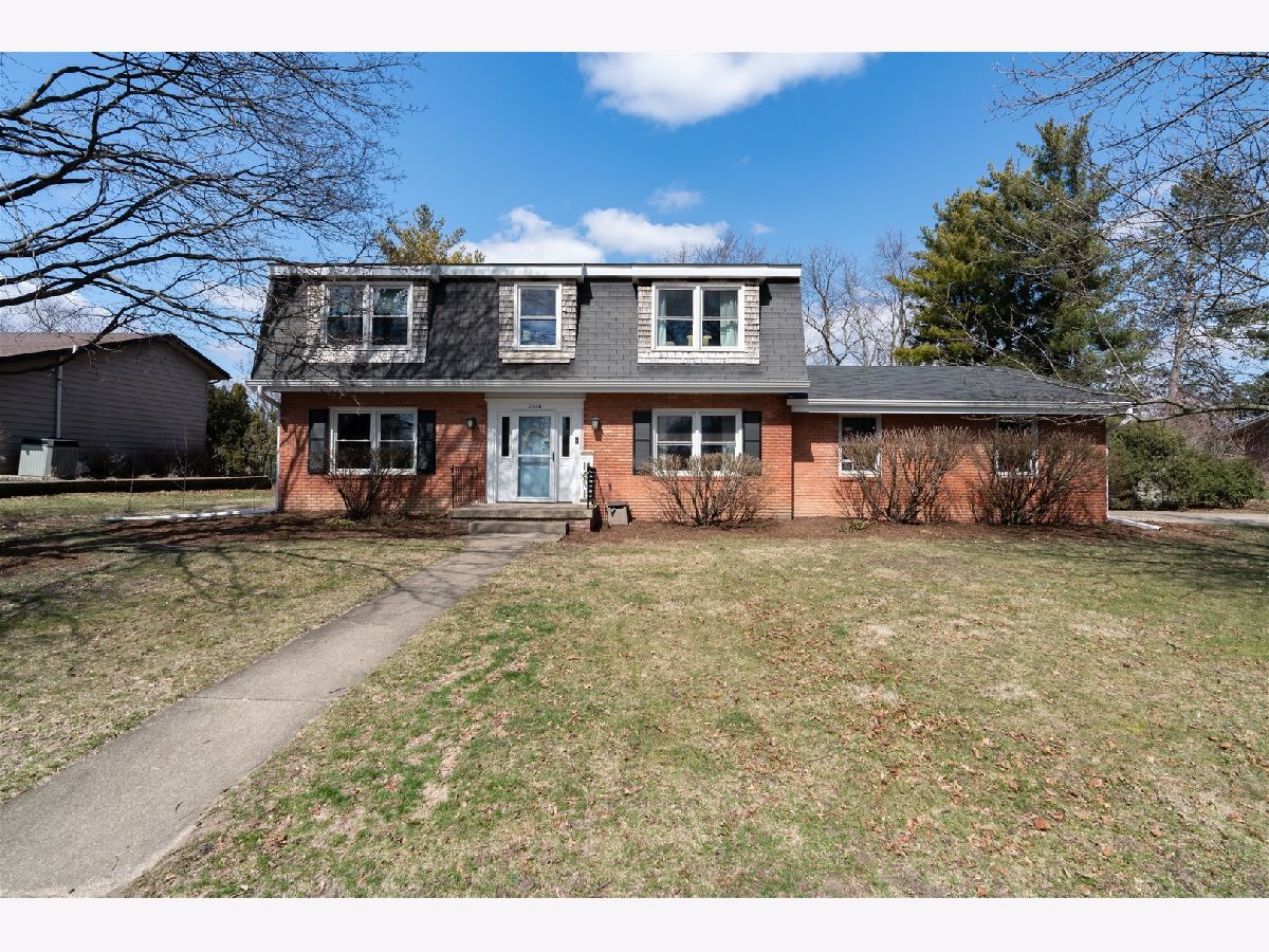 Homes Sold Eastgate Bloomington Illinois, 2214 Olive