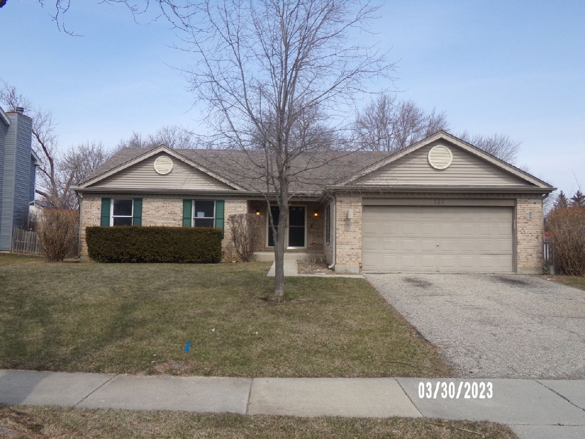 Homes Sold Royal Hill Algonquin Illinois, 721 Mayfair