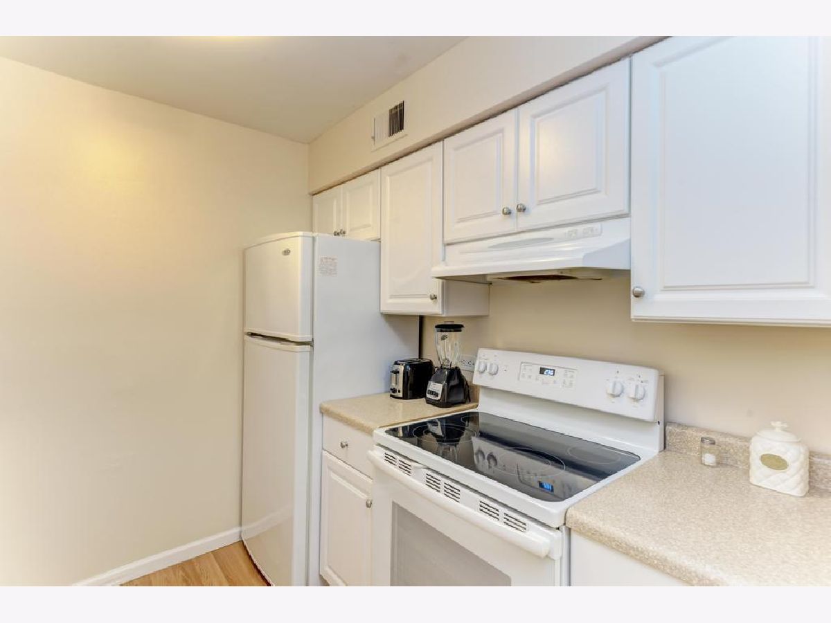 6165 Knollwood Road, Willowbrook, Illinois 60527 MLS 11748545