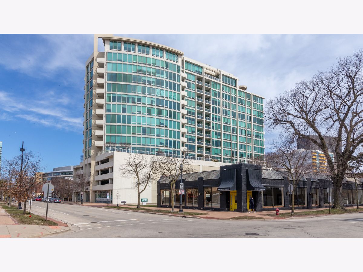 Condominiums Sold One Evanston Evanston Illinois, 1570 Elmwood