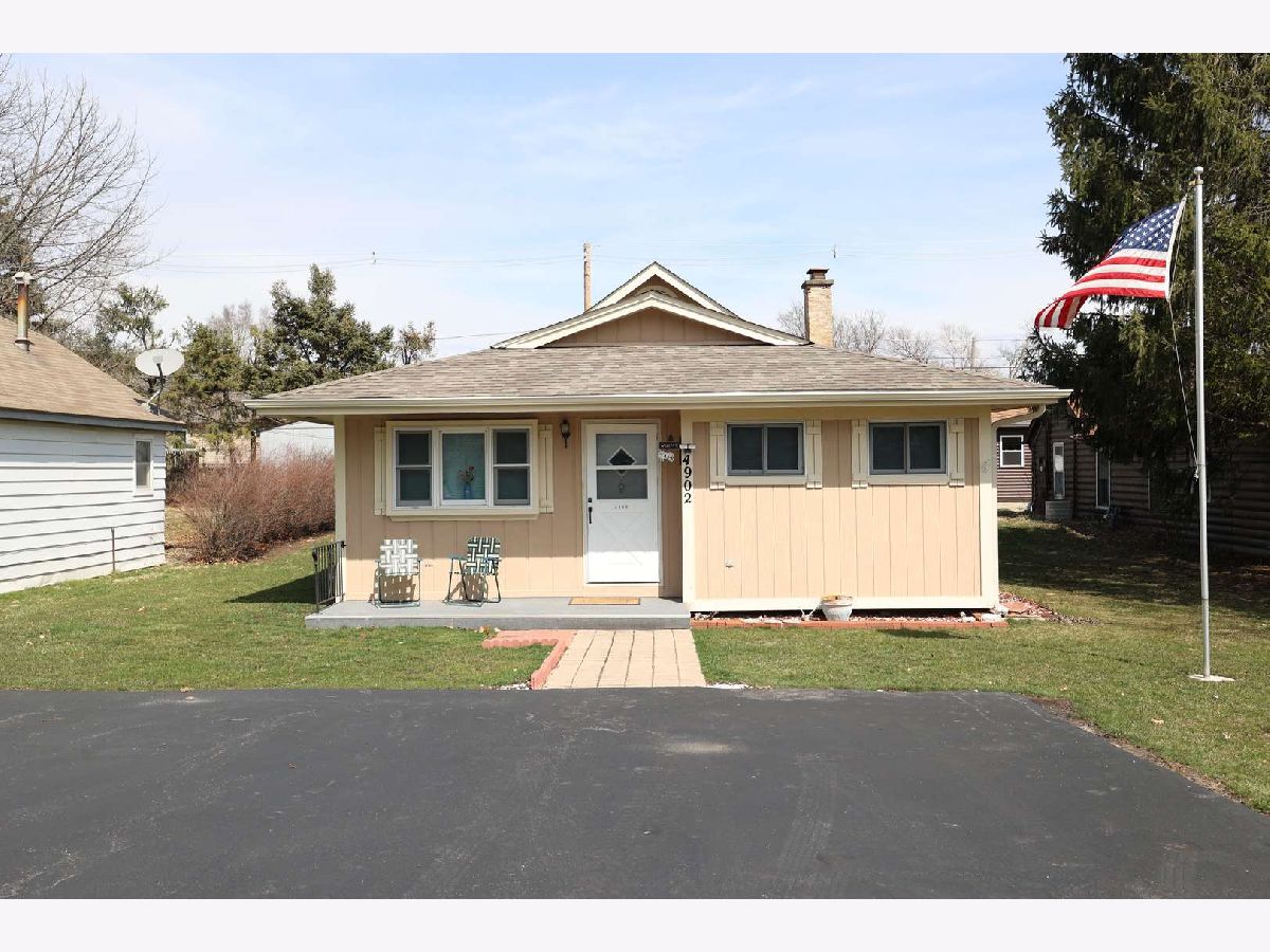 Homes Sold Mccollum Lake Estates Mchenry Illinois, 4902 Parkview