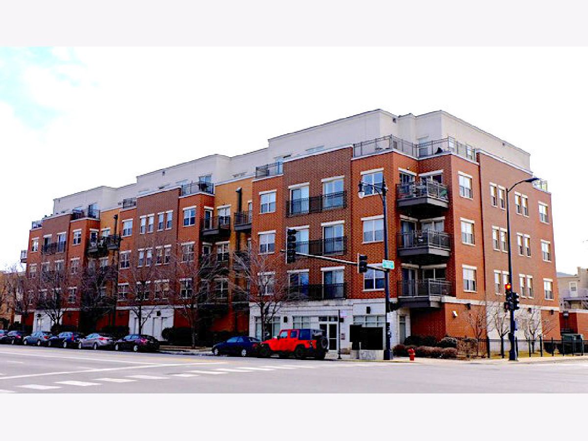 Condos & Townhomes Rented Roosevelt Square Chicago Illinois, 1155 Roosevelt
