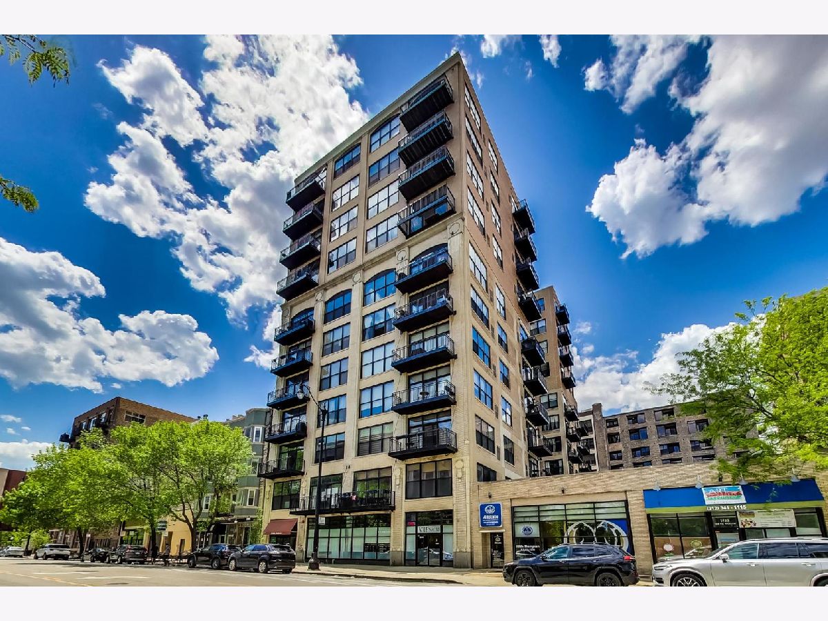 Condominiums Rented Landmark Lofts Chicago Illinois, 1516 Wabash