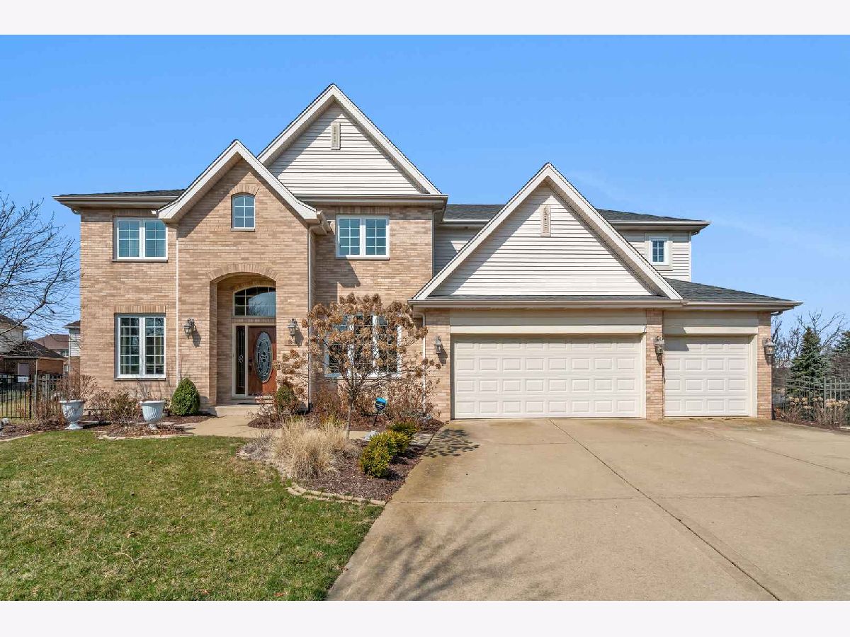Homes Sold Creekside Estates Lockport Illinois, 16646 Hillside