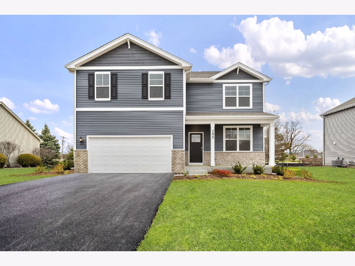 Homes & Townhomes Sold Ashcroft Place Oswego Illinois, 255 Ashcroft