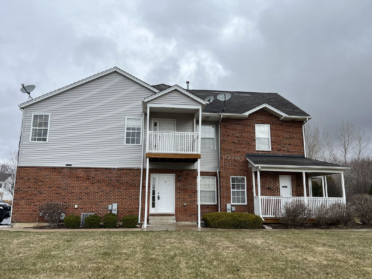Condominiums Rented Stoneshire Condominiums Hampshire Illinois, 101 Stoneshire