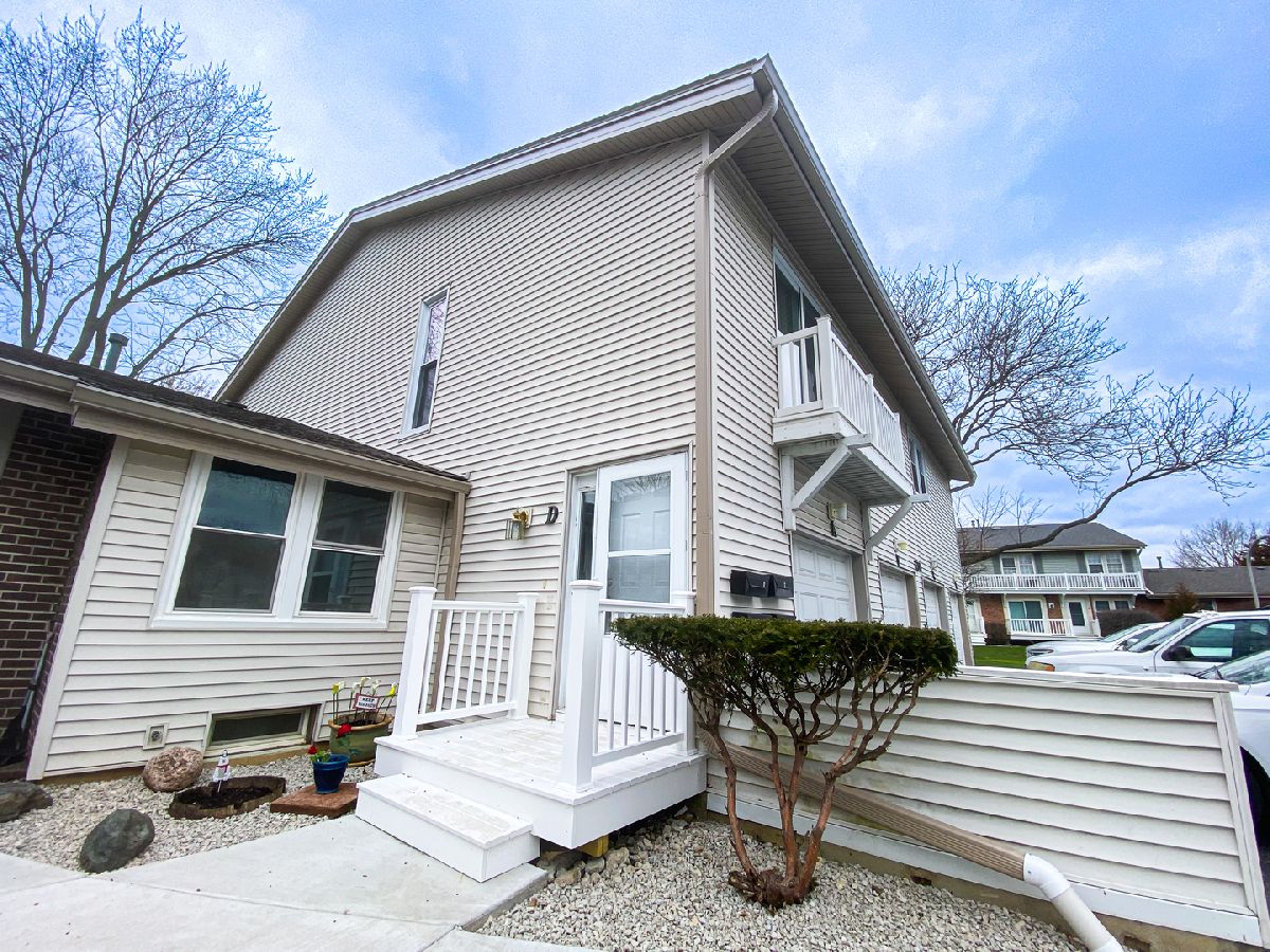 Townhomes & Condos & Homes Rented Westlake Bloomingdale Illinois, 330 Georgetown