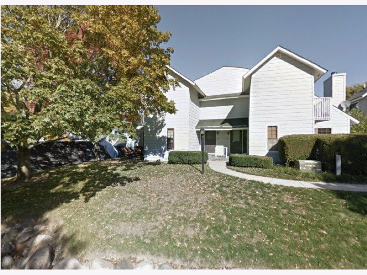 Heather Ridge Gurnee IL, Townhomes & Condos & Homes For Sale & For Rent