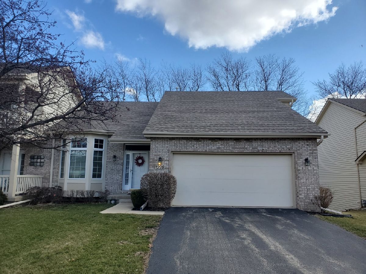 Townhomes Sold Gidden Greens Dekalb Illinois, 1228 Bellevue