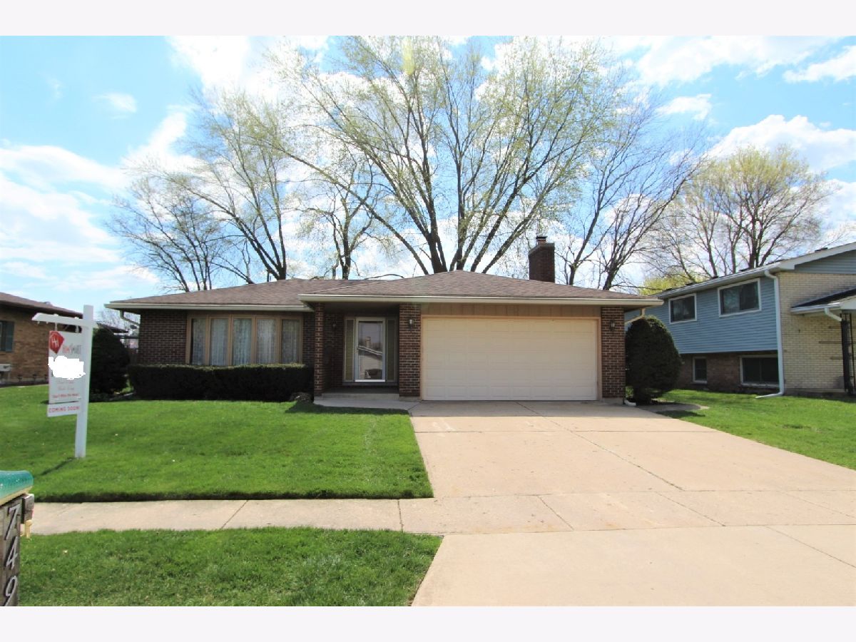 Homes Sold Lexington Highlands South Elgin Illinois, 749 Cambridge