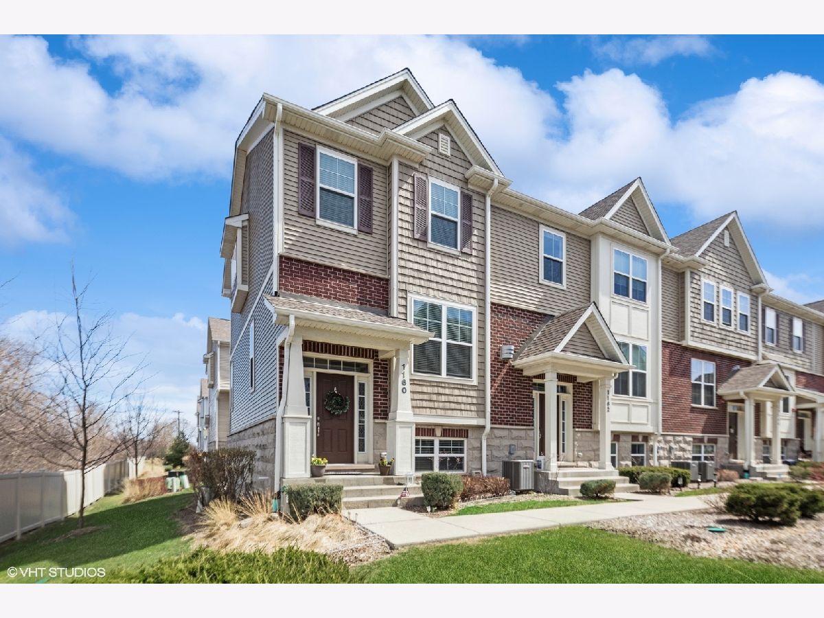 Condos & Townhomes Sold Colfax Crossing Des Plaines Illinois, 1160 Evergreen