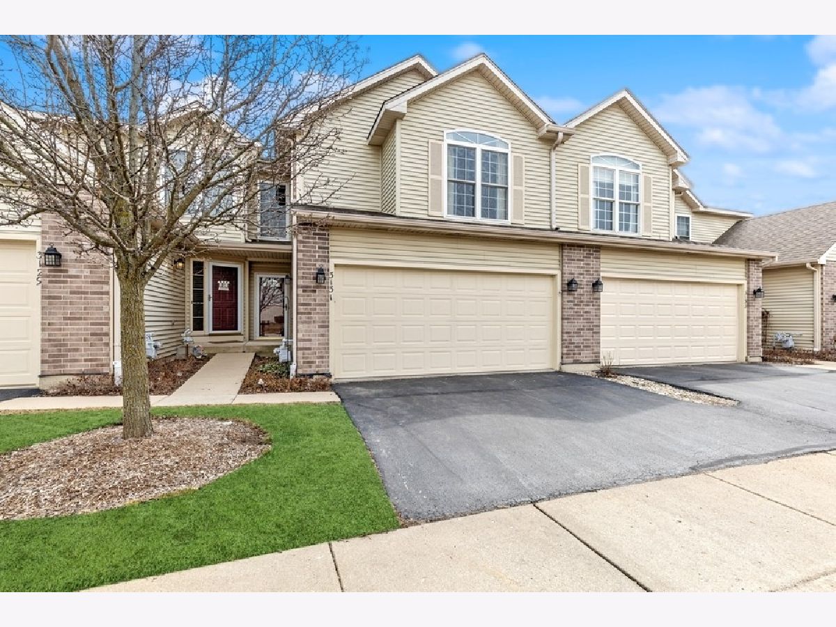 Townhomes & Condos Sold Timber Trails Mchenry Illinois, 3131 Cypress