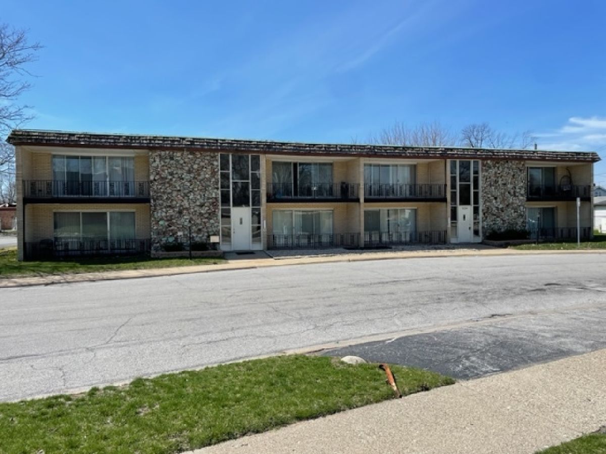 Homes & Condominiums Sold Fernwood Ridge Lansing Illinois, 18204 Exchange