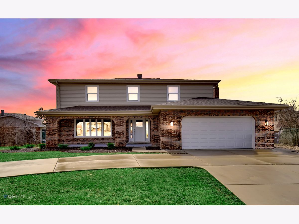 Homes Sold Brentwood Orland Park Illinois, 8929 Doral