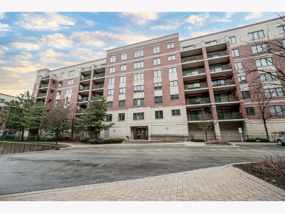 Condominiums Sold Village Centre Mount Prospect Illinois, 20 Main