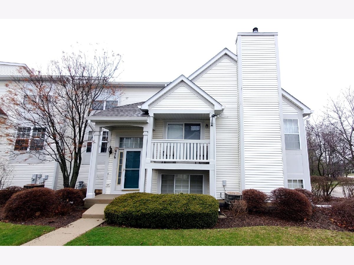 Townhomes & Homes Sold Bayberry Waukegan Illinois, 976 Darla