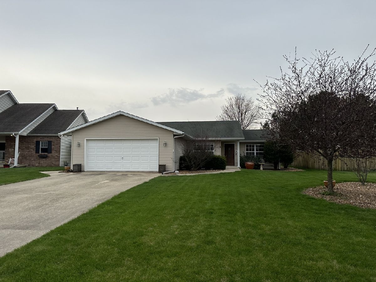  Sold Chatham Illinois, 408 Wintergreen