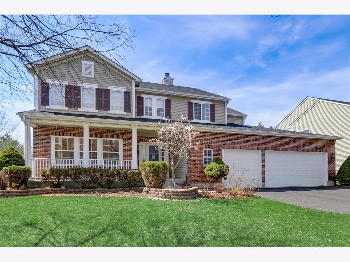 Homes Sold The Colony Of Longmeadow Mundelein Illinois, 1056 Wrens Gate
