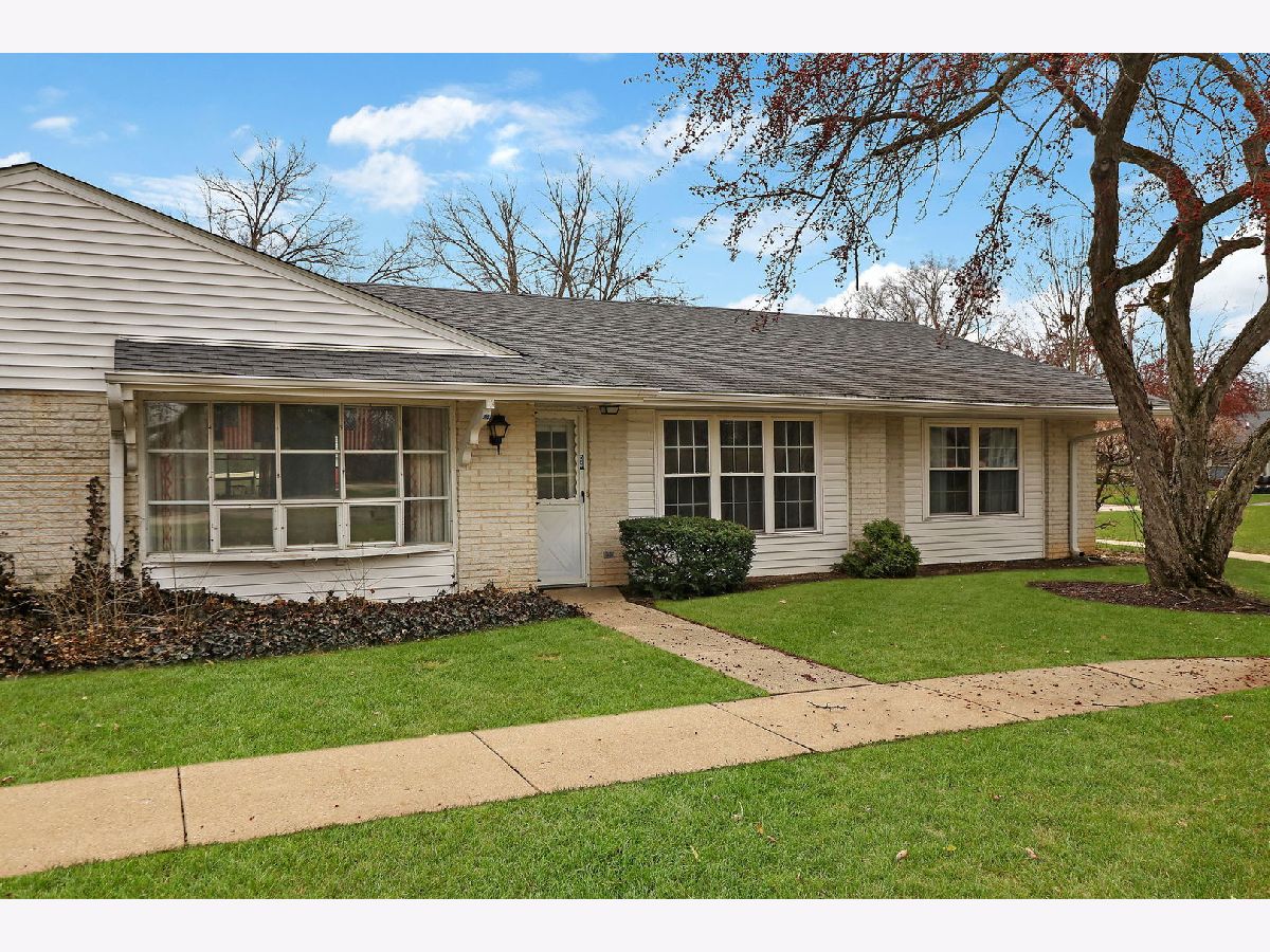 Leisure Village Fox Lake IL, Townhomes & Condos For Sale & For Rent Sadie Winter Dana Cohen