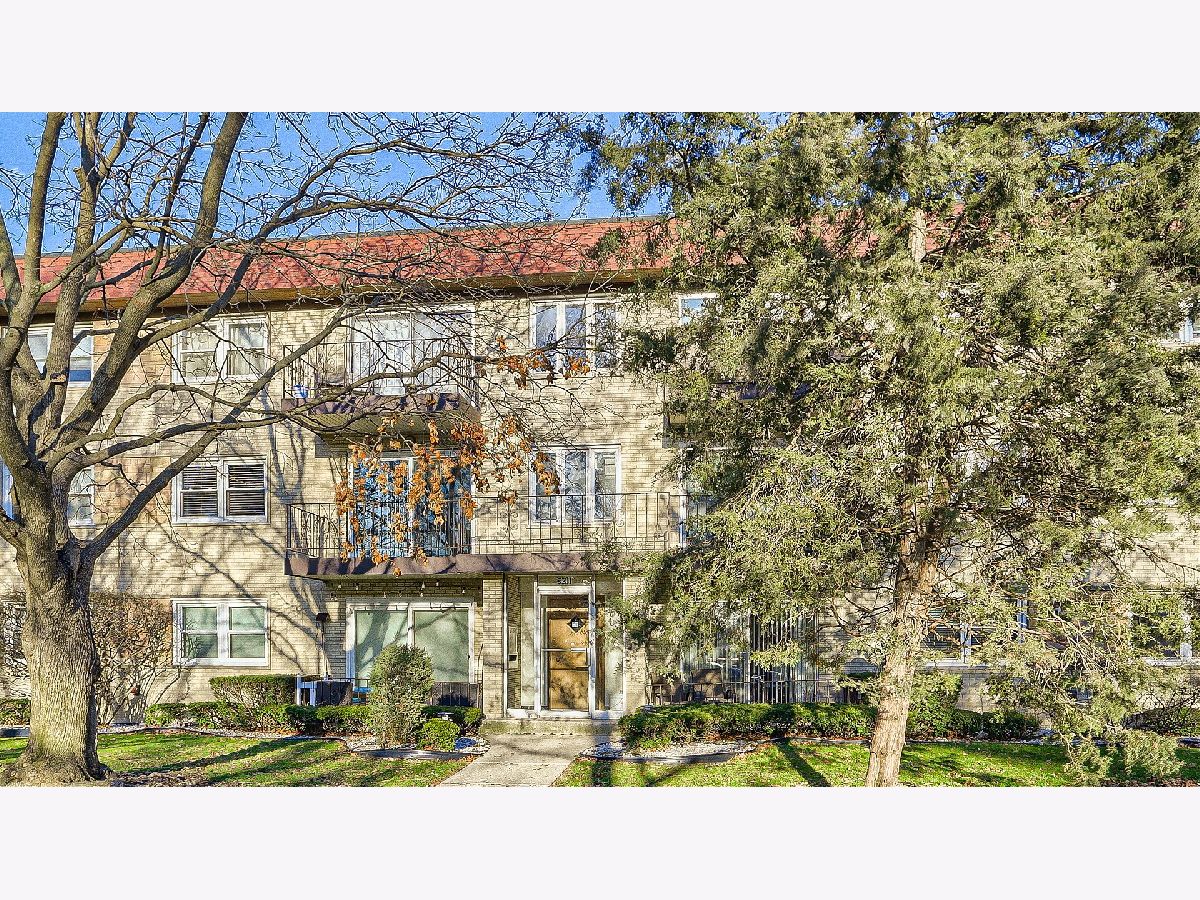 Condos & Townhomes Sold Parkview West Chicago Illinois, 5211 Potawatomie