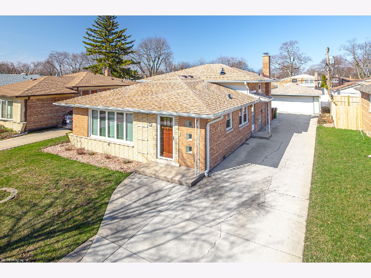 Homes & Condos & Townhomes Sold Oak Dale Oak Lawn Illinois, 9940 Buell