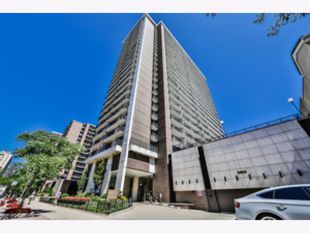 Condominiums Sold Thorndale Beach South Chicago Illinois, 5855 Sheridan