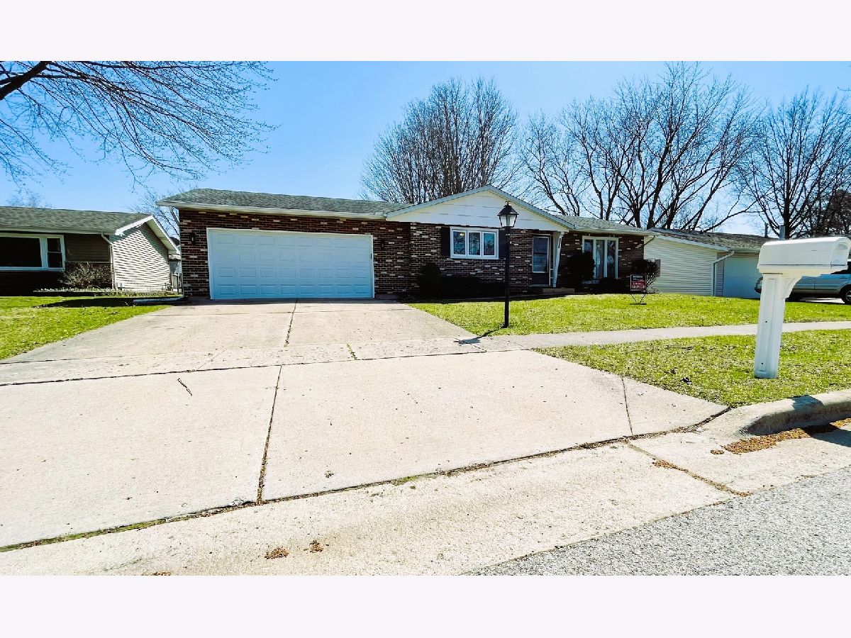 Homes & Condos & Townhomes Sold College Park Elgin Illinois