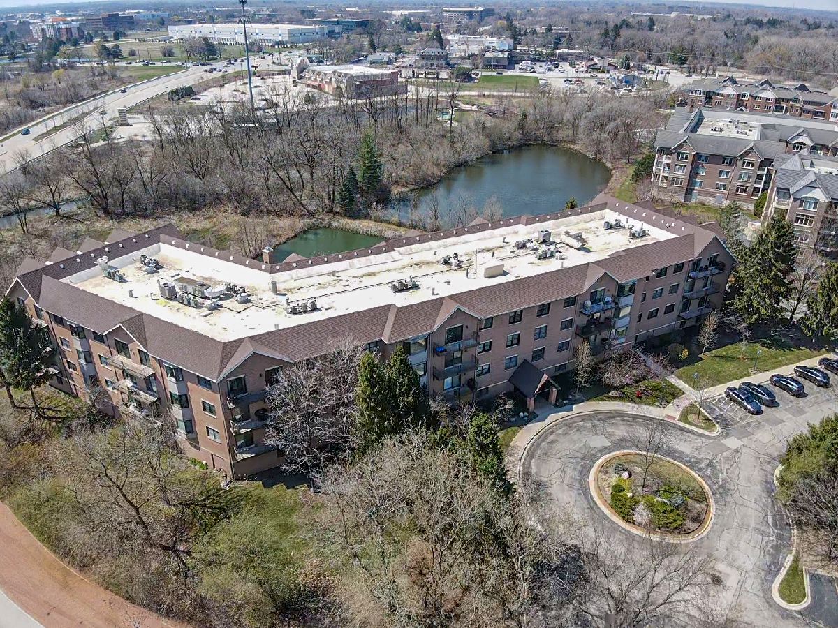 Condominiums Sold Hidden Lakes Lincolnshire Illinois, 20 Trafalgar