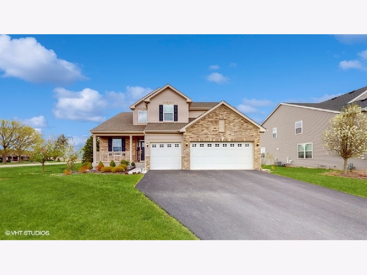 Homes Sold Huntington Chase Montgomery Illinois, 3286 Huntington