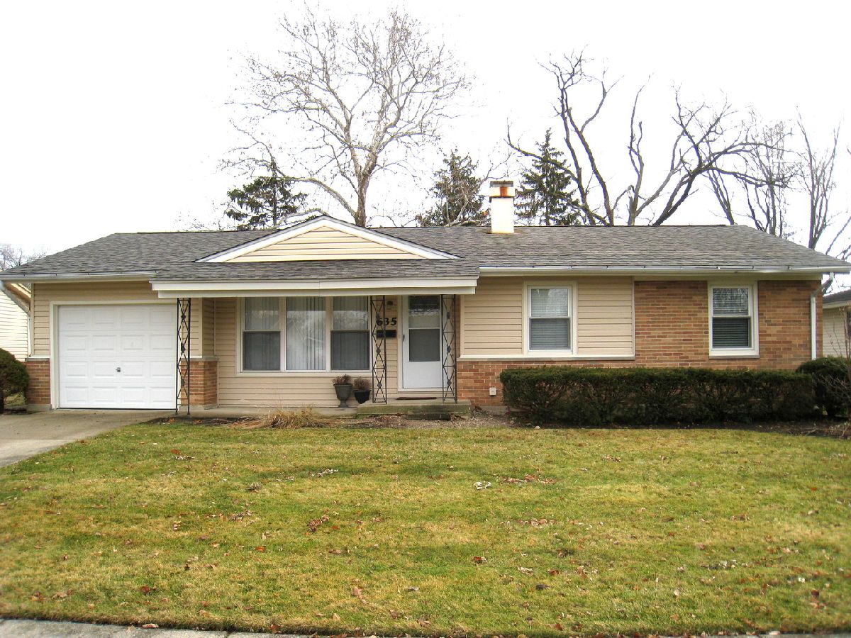 Homes Rented Centex Elk Grove Village Illinois, 635 Love