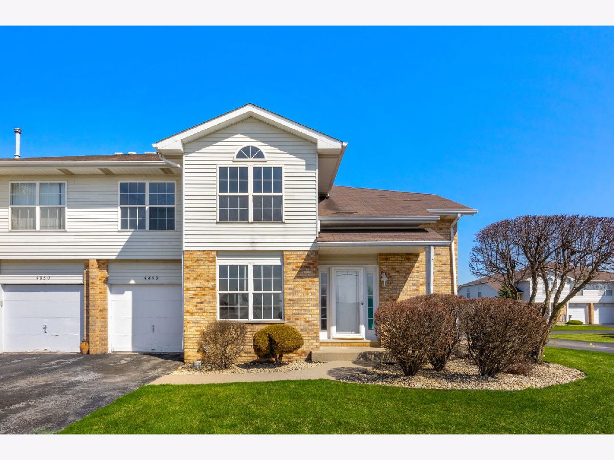 Homes & Condos & Townhomes Sold Fawn Ridge Country Club Hills Illinois, 4840 179th