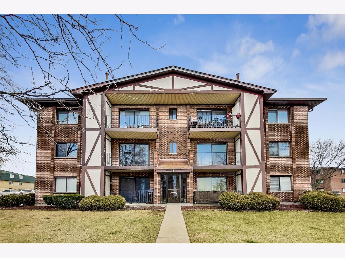 Condominiums Sold Winston Commons Tinley Park Illinois, 7131 166th
