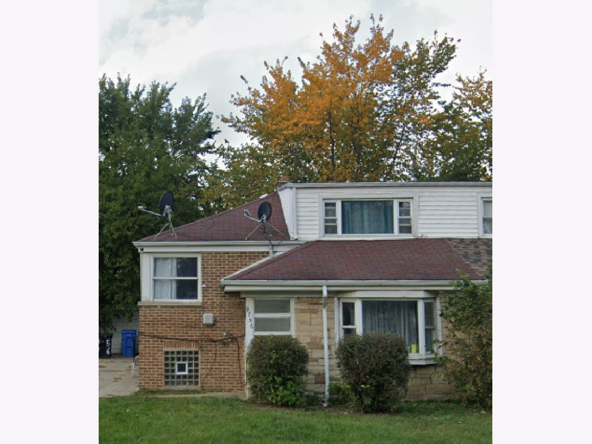 Townhomes & Homes Sold Merrionette Manor Chicago Illinois, 9756 Merrion