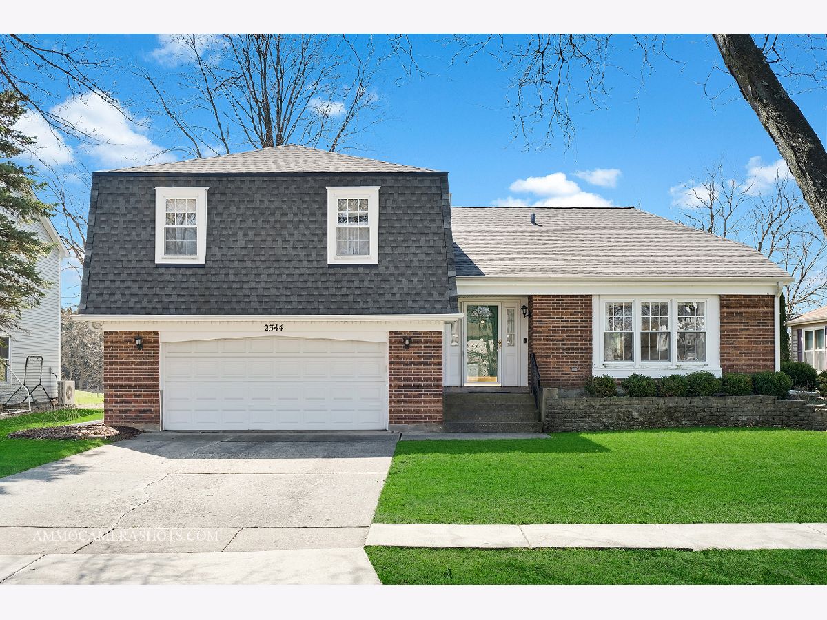 Homes Rented Scottdale Wheaton Illinois, 2344 Appleby
