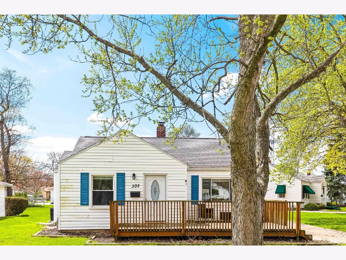 Homes Sold Association Of Commerce Bloomington Illinois, 302 Meadows