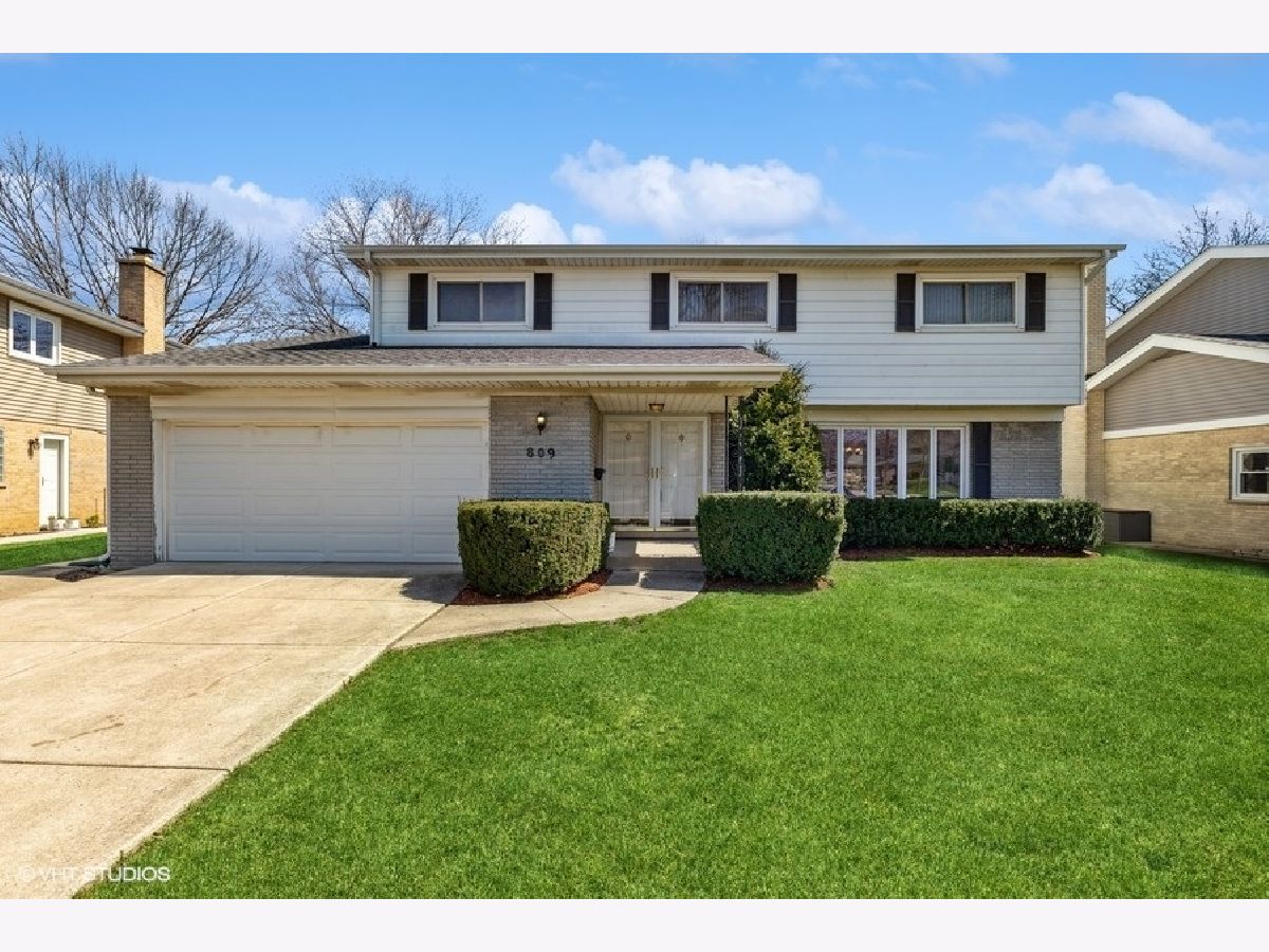 Homes Sold Green Acres Mount Prospect Illinois, 809 Waverly
