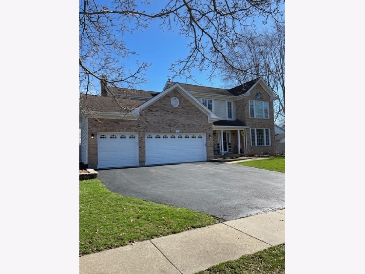 Homes Sold Brittany Woods Cary Illinois, 301 Adare