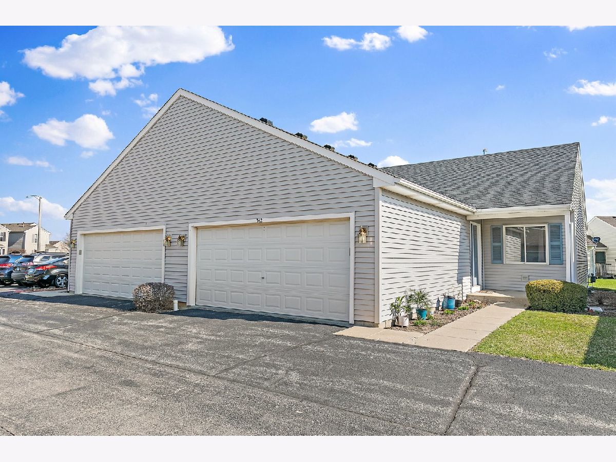 Homes & Townhomes Sold Shadow Creek Harvard Illinois, 542 Timber